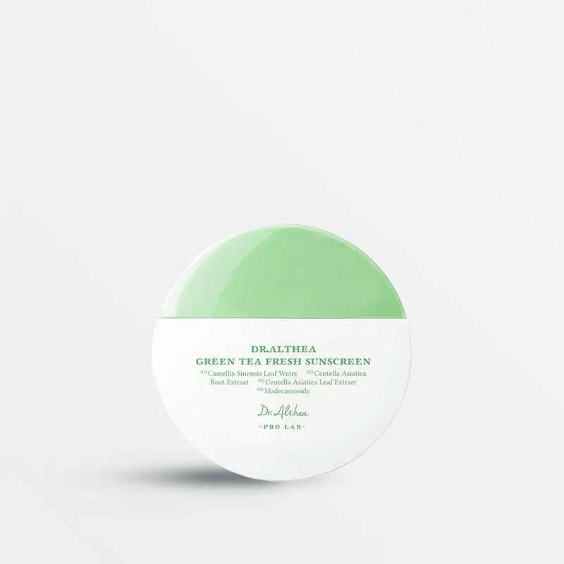 Green Tea Fresh Sunscreen SPF 50+ PA++++ (45ml)